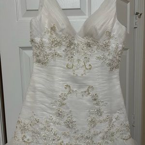 Fit and flare wedding dress
